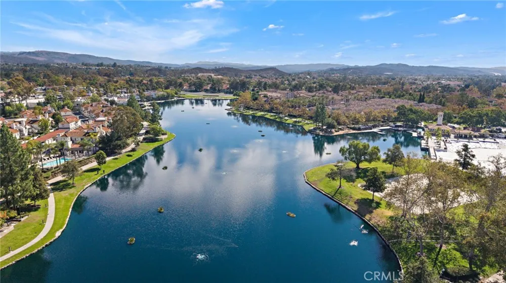 23 Via Honrado Rancho Santa Margarita, CA 92688