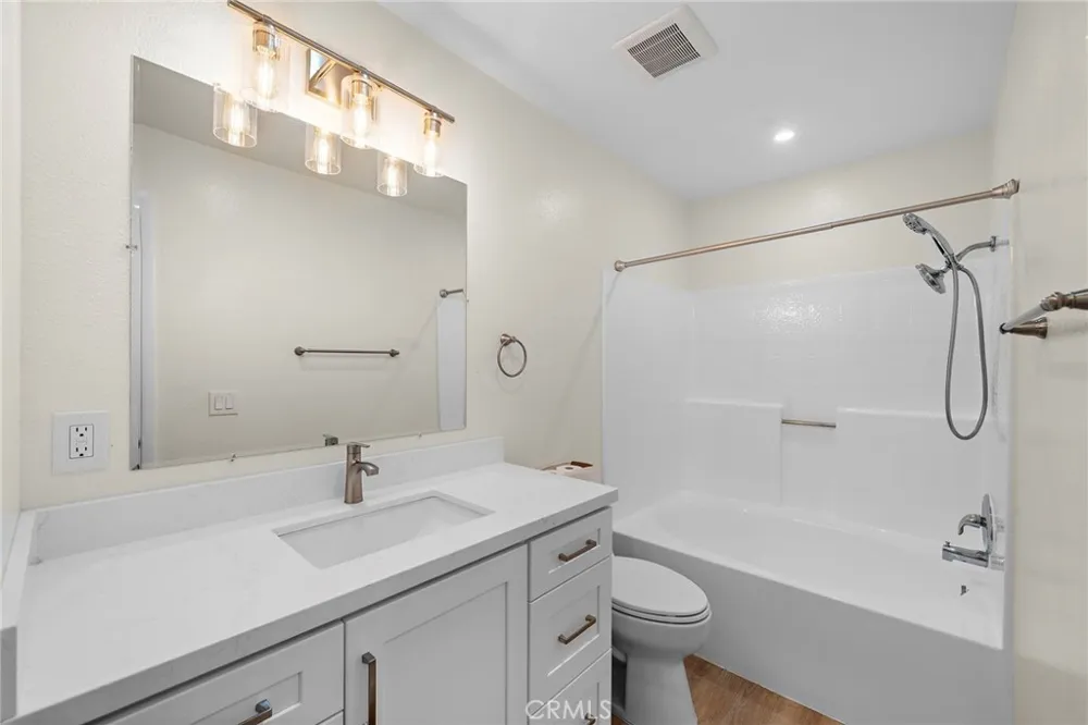 23 Via Honrado Rancho Santa Margarita, CA 92688