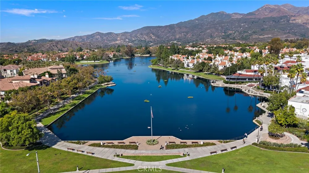 23 Via Honrado Rancho Santa Margarita, CA 92688