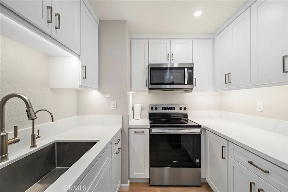 23 Via Honrado Rancho Santa Margarita, CA 92688