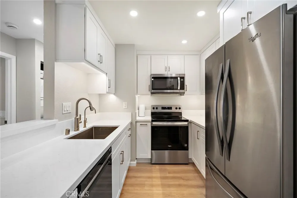 23 Via Honrado Rancho Santa Margarita, CA 92688