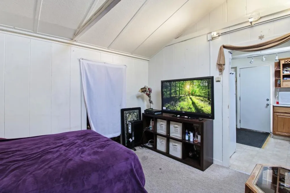 609 Trinity Avenue Seaside, CA 93955