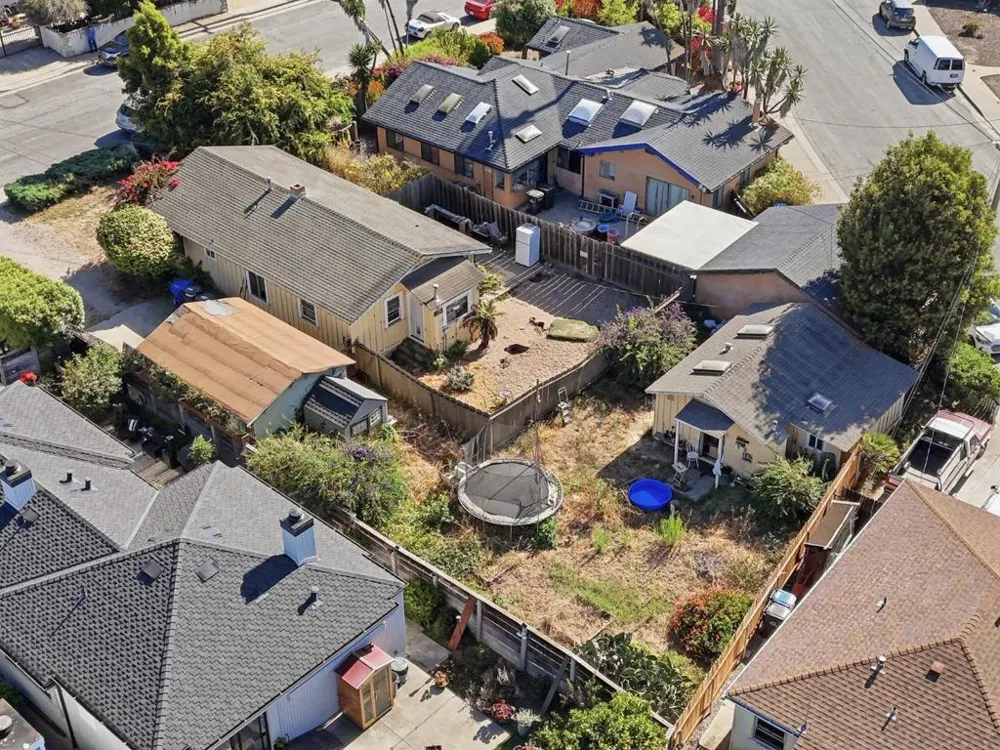 609 Trinity Avenue Seaside, CA 93955