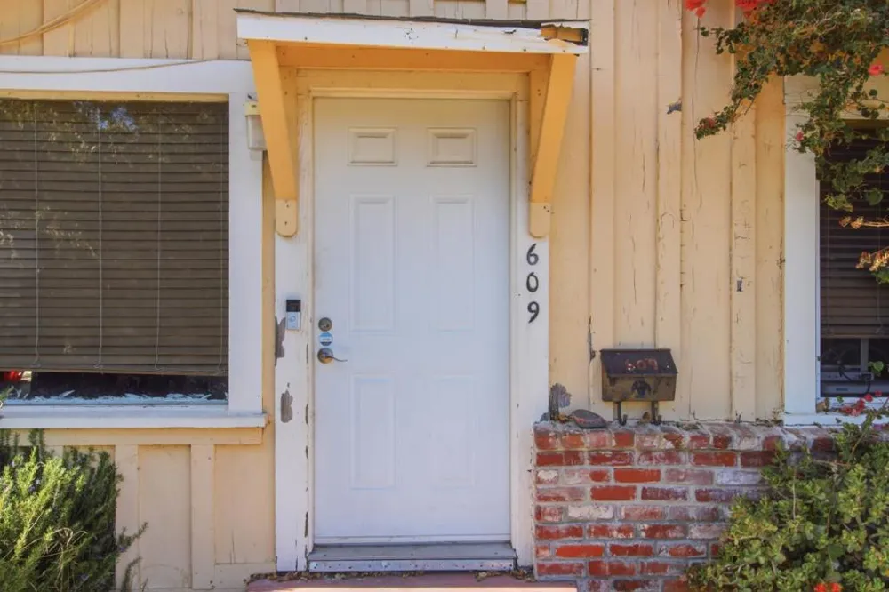 609 Trinity Avenue Seaside, CA 93955