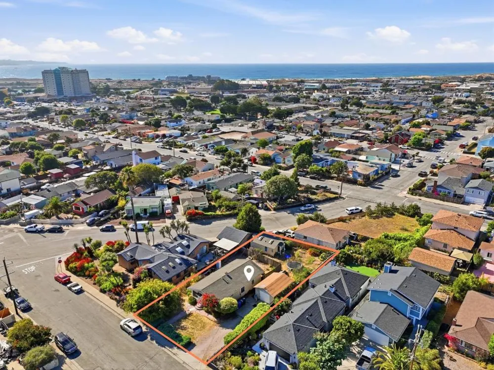 609 Trinity Avenue Seaside, CA 93955