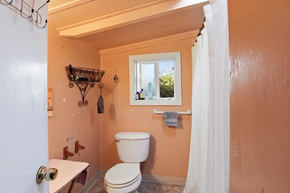 609 Trinity Avenue Seaside, CA 93955