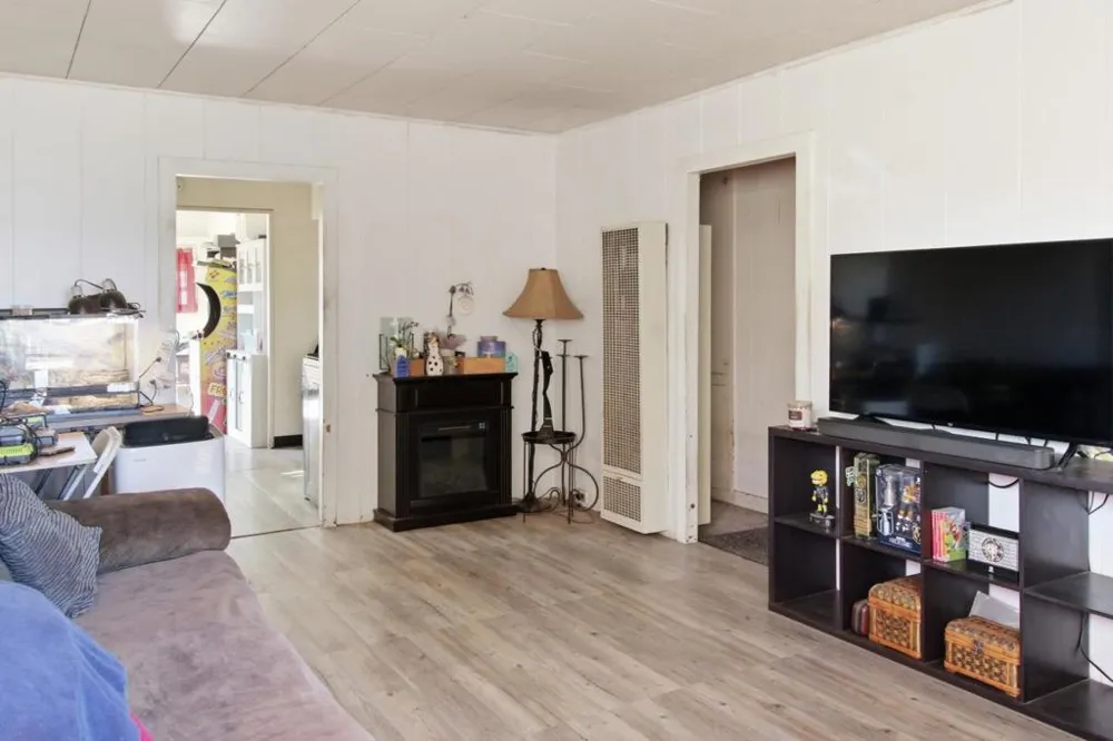609 Trinity Avenue Seaside, CA 93955