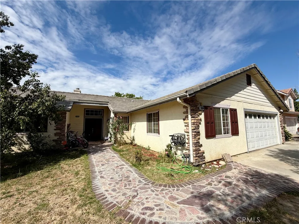 1460 Stratus San Jacinto, CA 92582