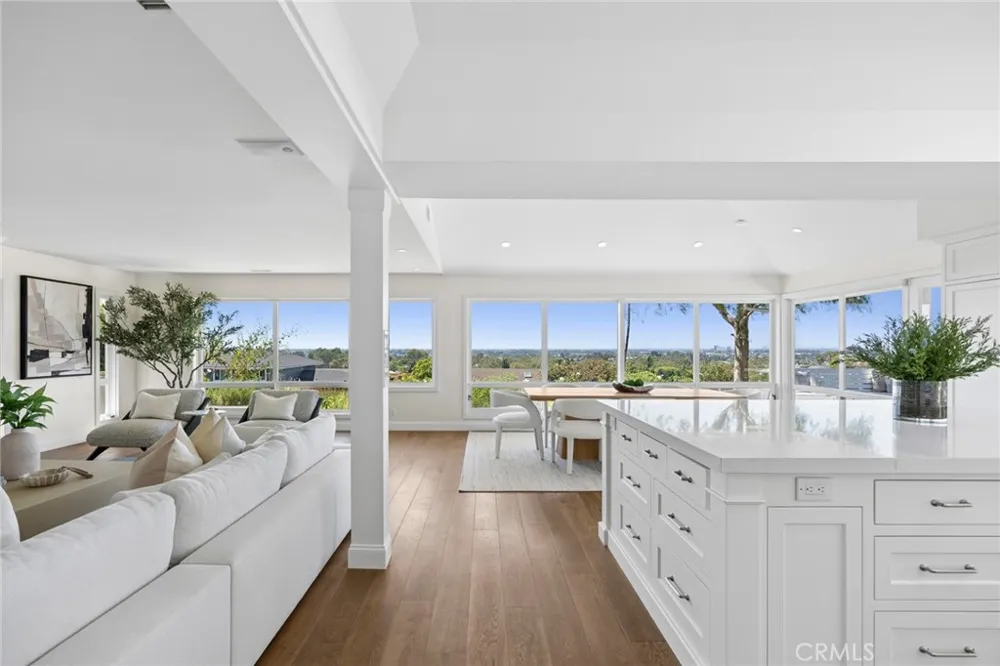 2639 Buckeye Street Newport Beach, CA 92660