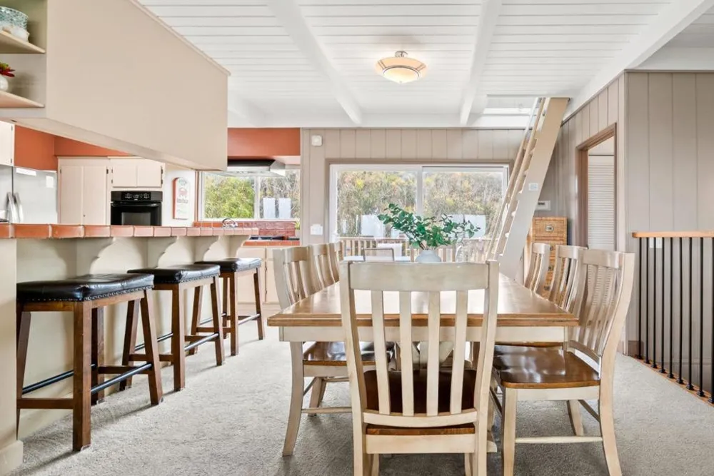 83 Puffin Lane Watsonville, CA 95076