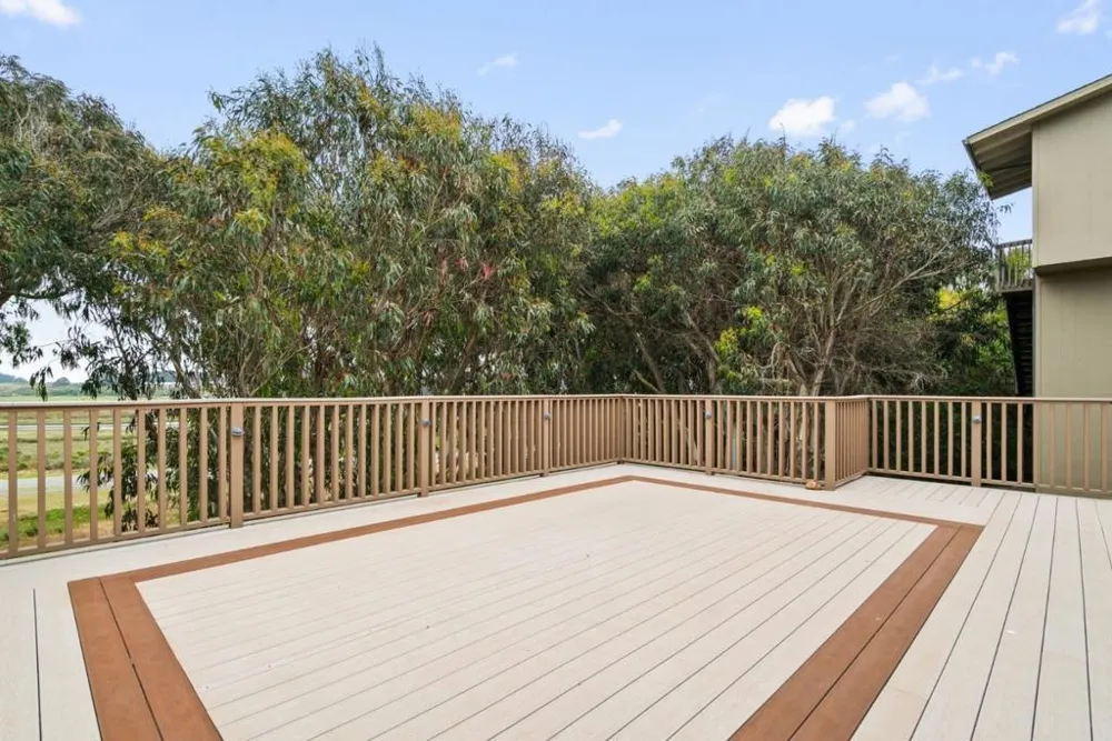 83 Puffin Lane Watsonville, CA 95076