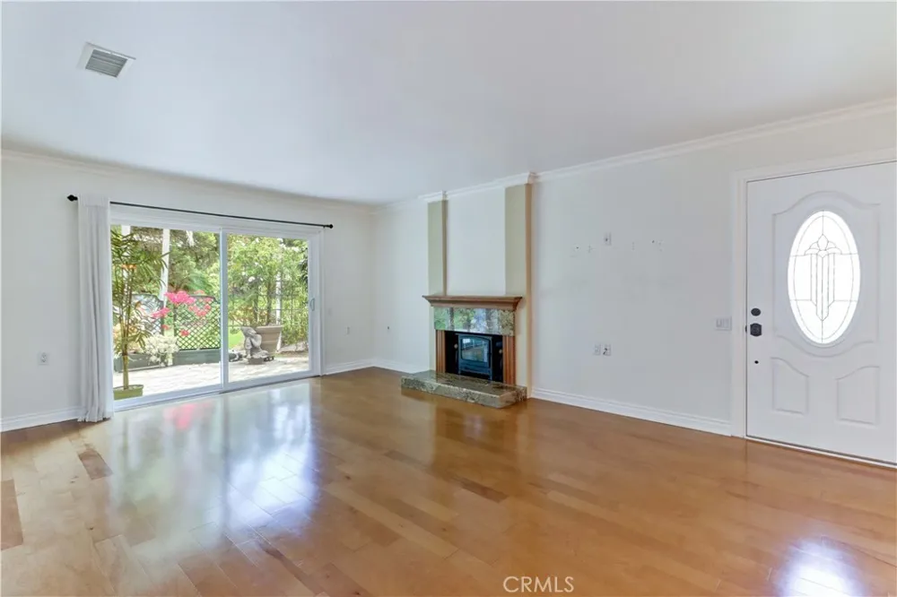 3254 San Amadeo #C Laguna Woods, CA 92637