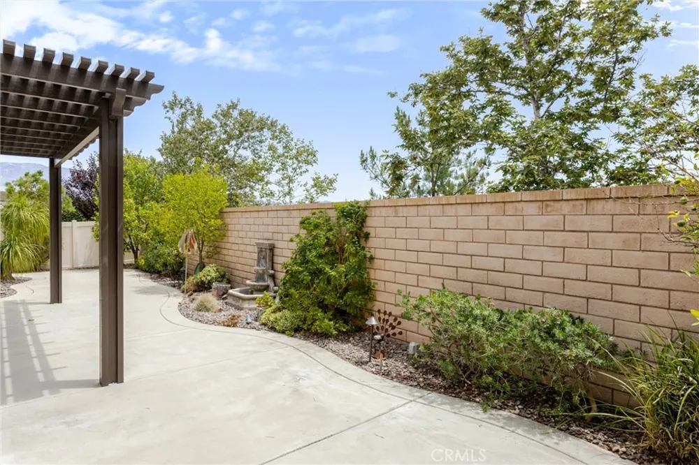 276 Mission Trail Beaumont, CA 92223