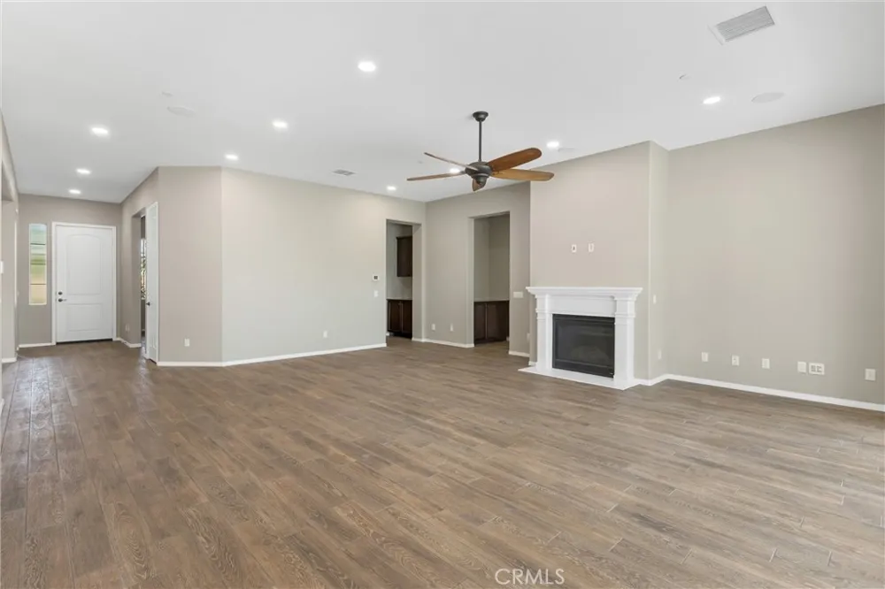 276 Mission Trail Beaumont, CA 92223