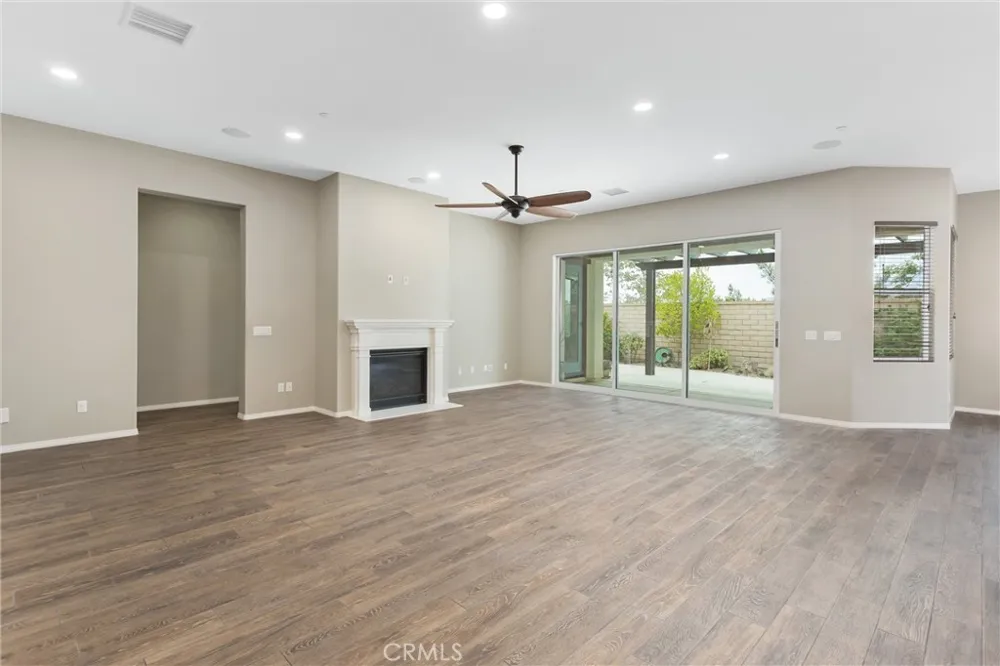276 Mission Trail Beaumont, CA 92223
