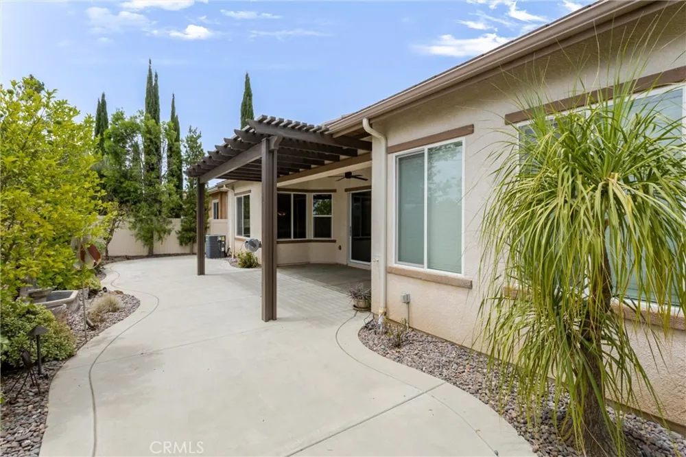 276 Mission Trail Beaumont, CA 92223