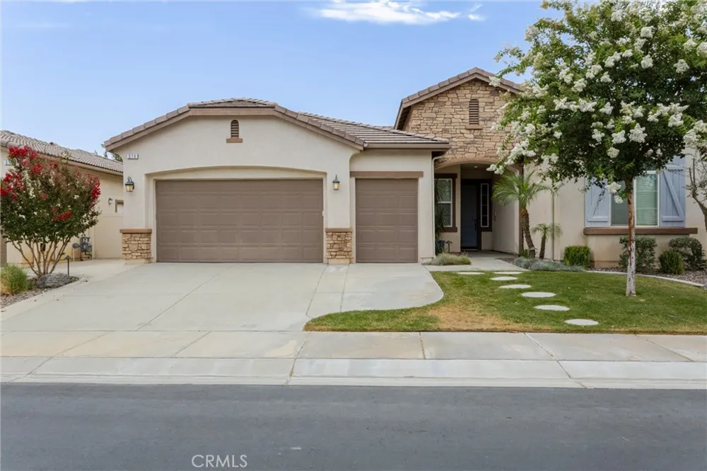 276 Mission Trail Beaumont, CA 92223