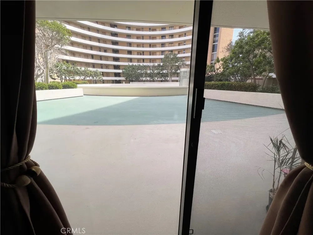 4316 Marina City Drive #129C Marina del Rey, CA 90292