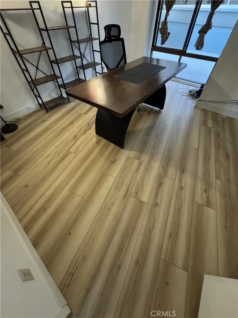 4316 Marina City Drive #129C Marina del Rey, CA 90292