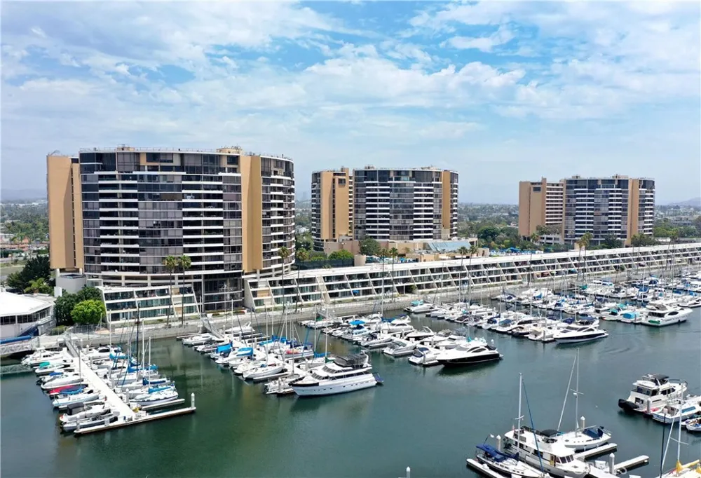 4316 Marina City Drive #129C Marina del Rey, CA 90292