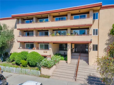 5412 Lindley Avenue #108