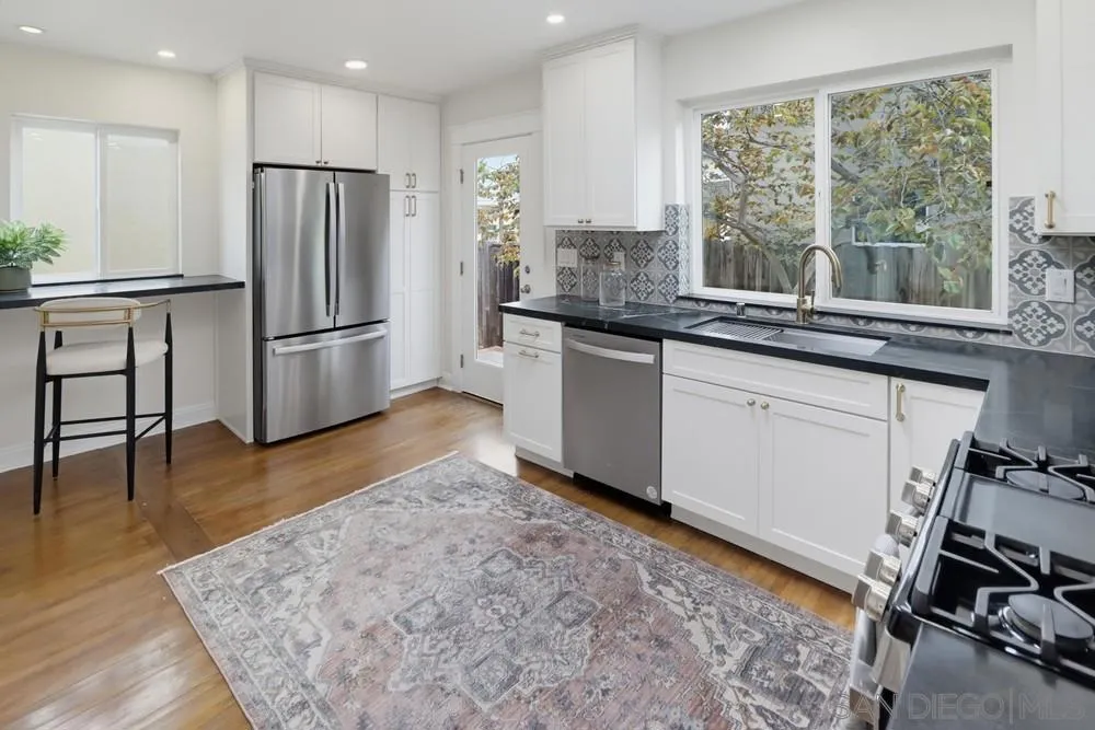 1105 E. 6th Street National City, CA 91950