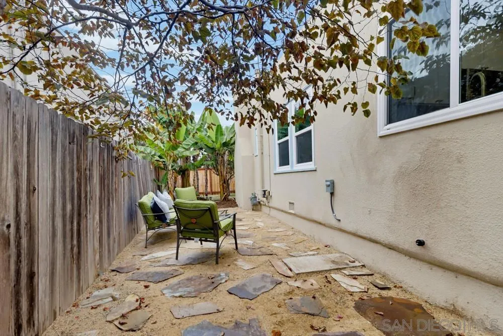 1105 E. 6th Street National City, CA 91950