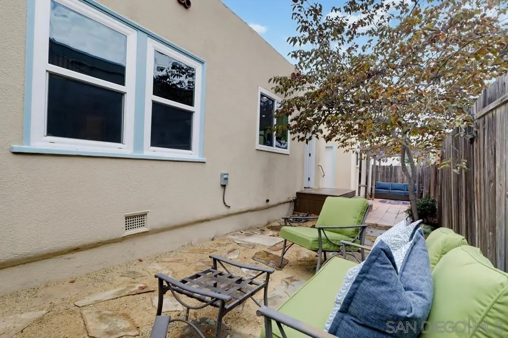 1105 E. 6th Street National City, CA 91950