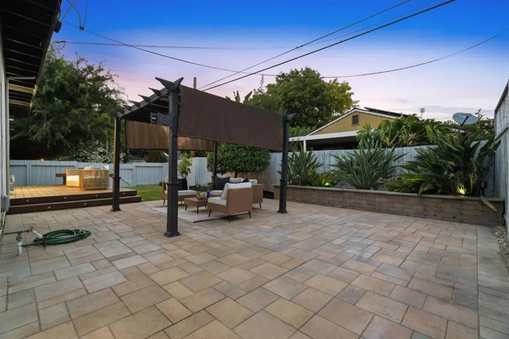 2293 W Hedding Street San Jose, CA 95128