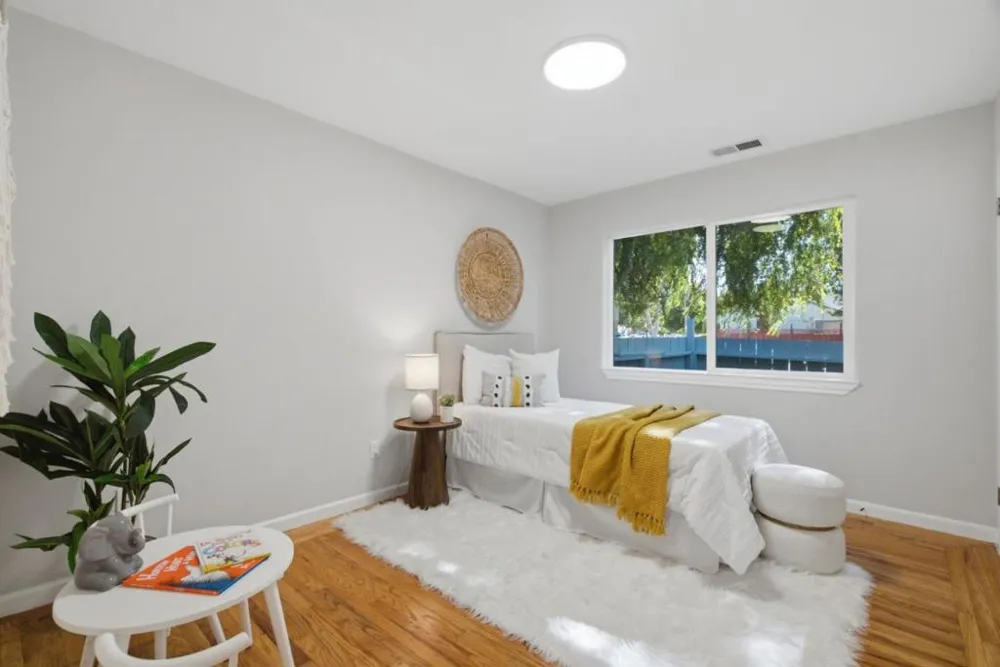 2293 W Hedding Street San Jose, CA 95128