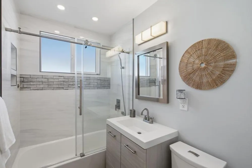 2293 W Hedding Street San Jose, CA 95128