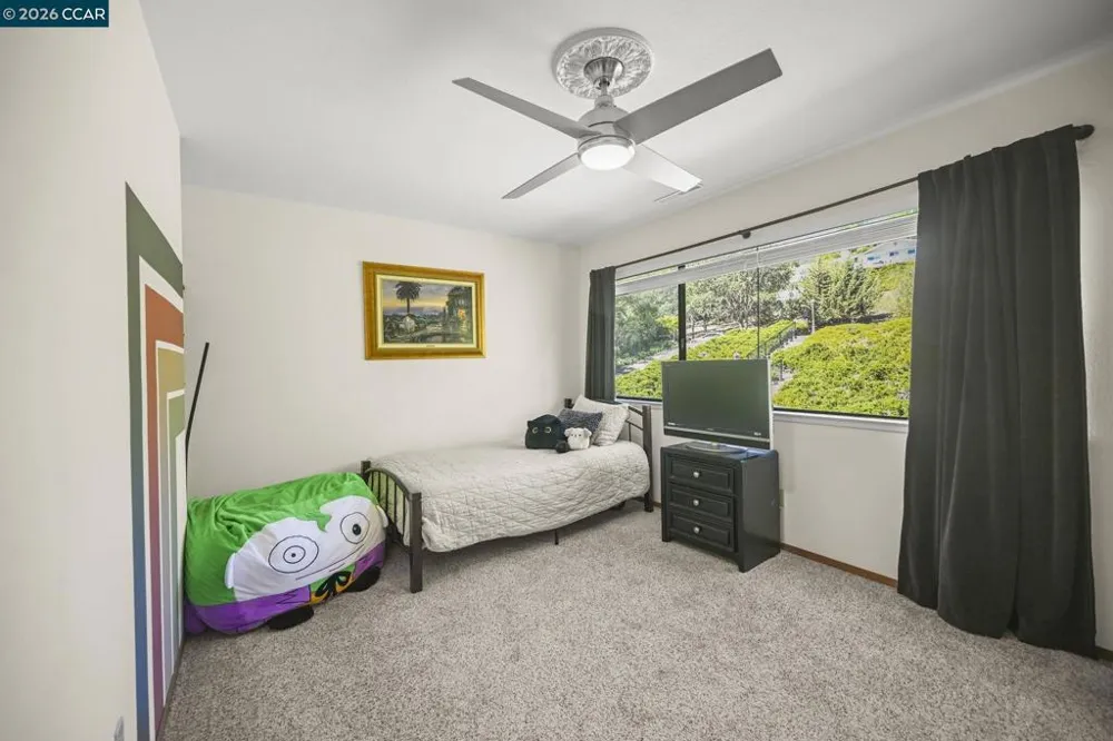 864 Coachman Pl Clayton, CA 94517