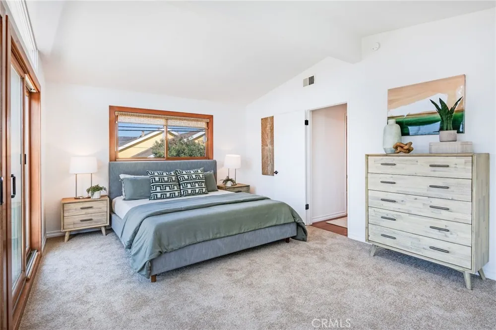1747 Haynes Redondo Beach, CA 90278