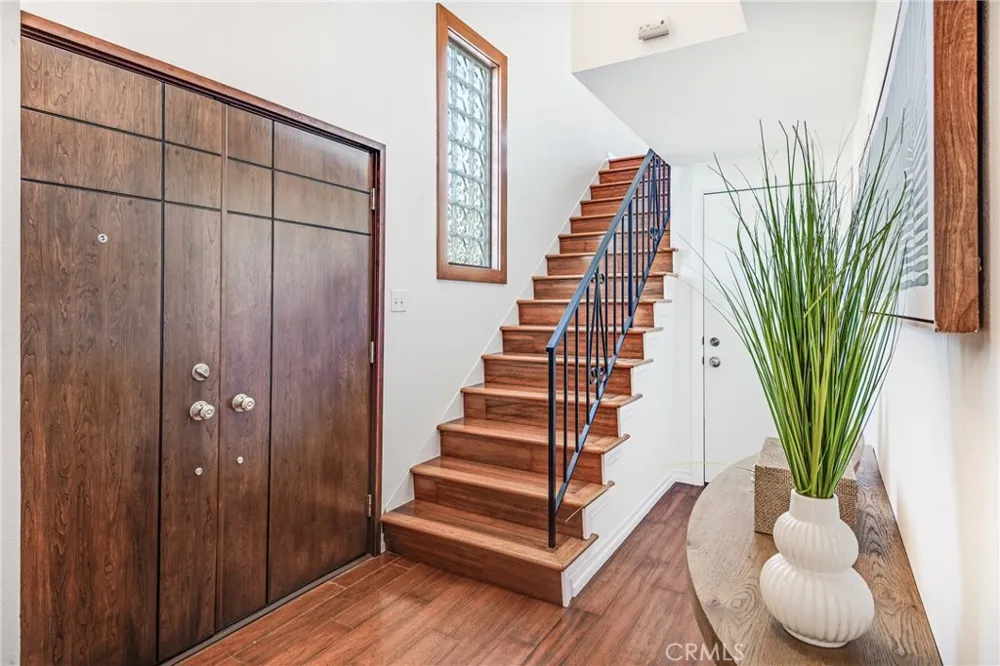 1747 Haynes Redondo Beach, CA 90278