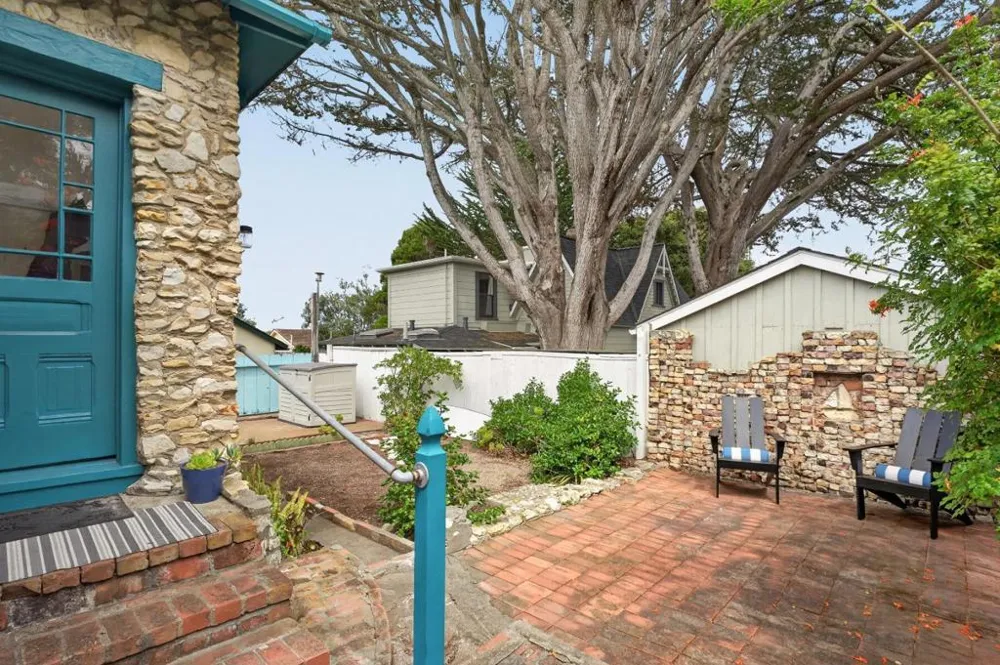315 Cypress Avenue Pacific Grove, CA 93950