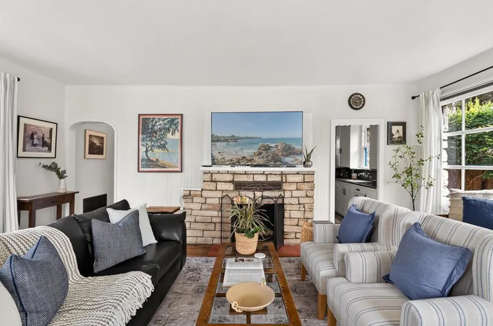 315 Cypress Avenue Pacific Grove, CA 93950