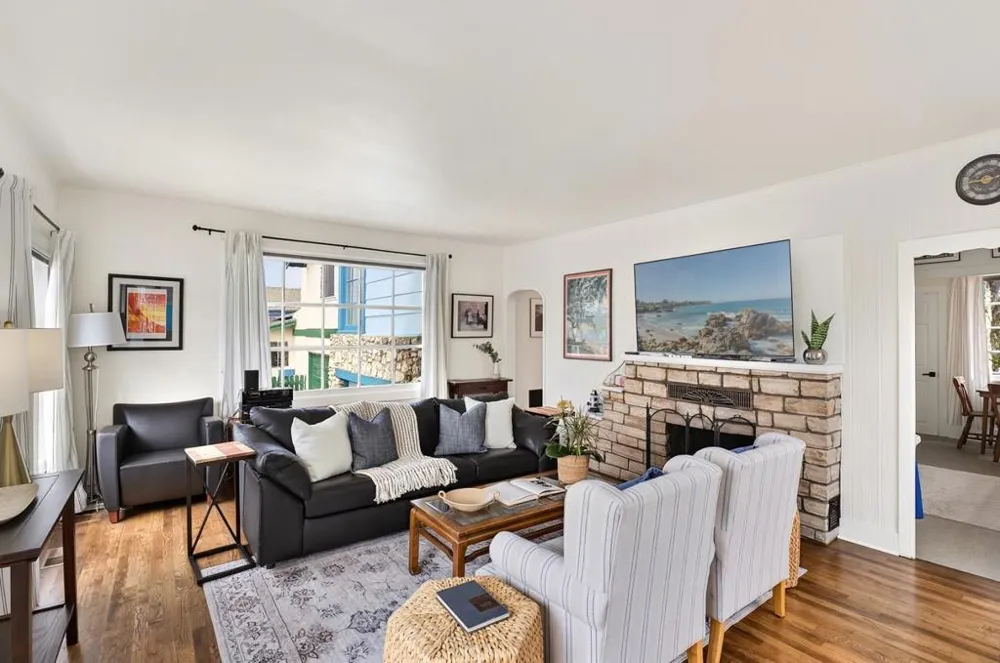 315 Cypress Avenue Pacific Grove, CA 93950