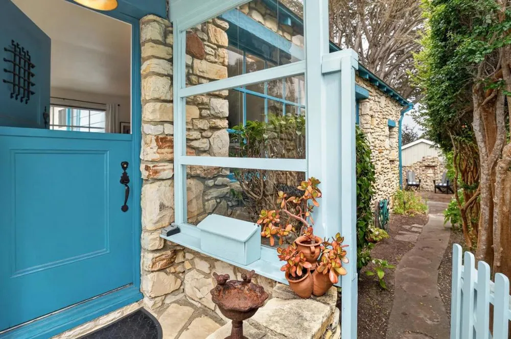 315 Cypress Avenue Pacific Grove, CA 93950