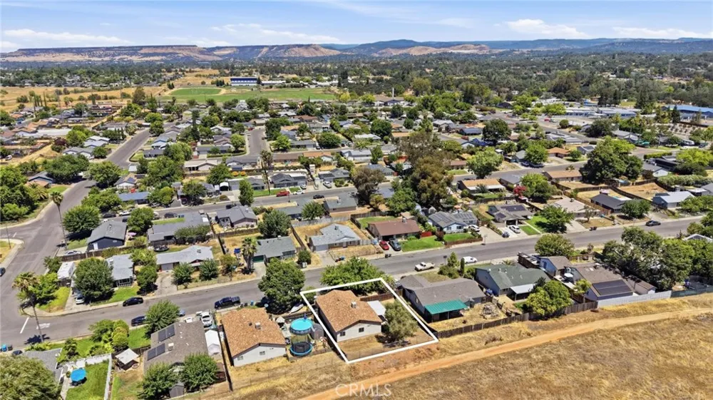 2336 Via Laton Oroville, CA 95966