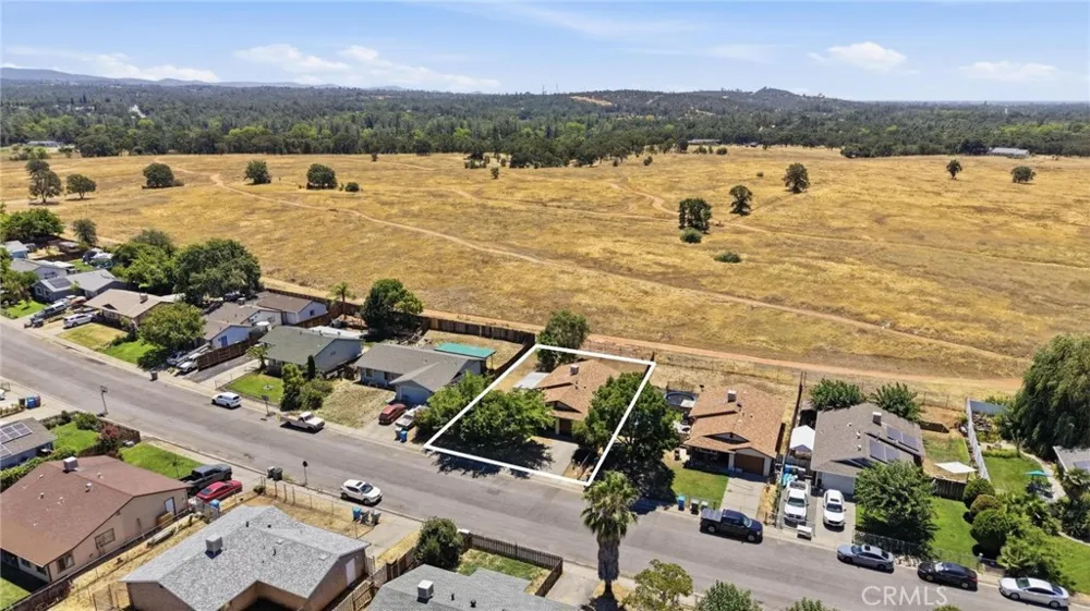 2336 Via Laton Oroville, CA 95966