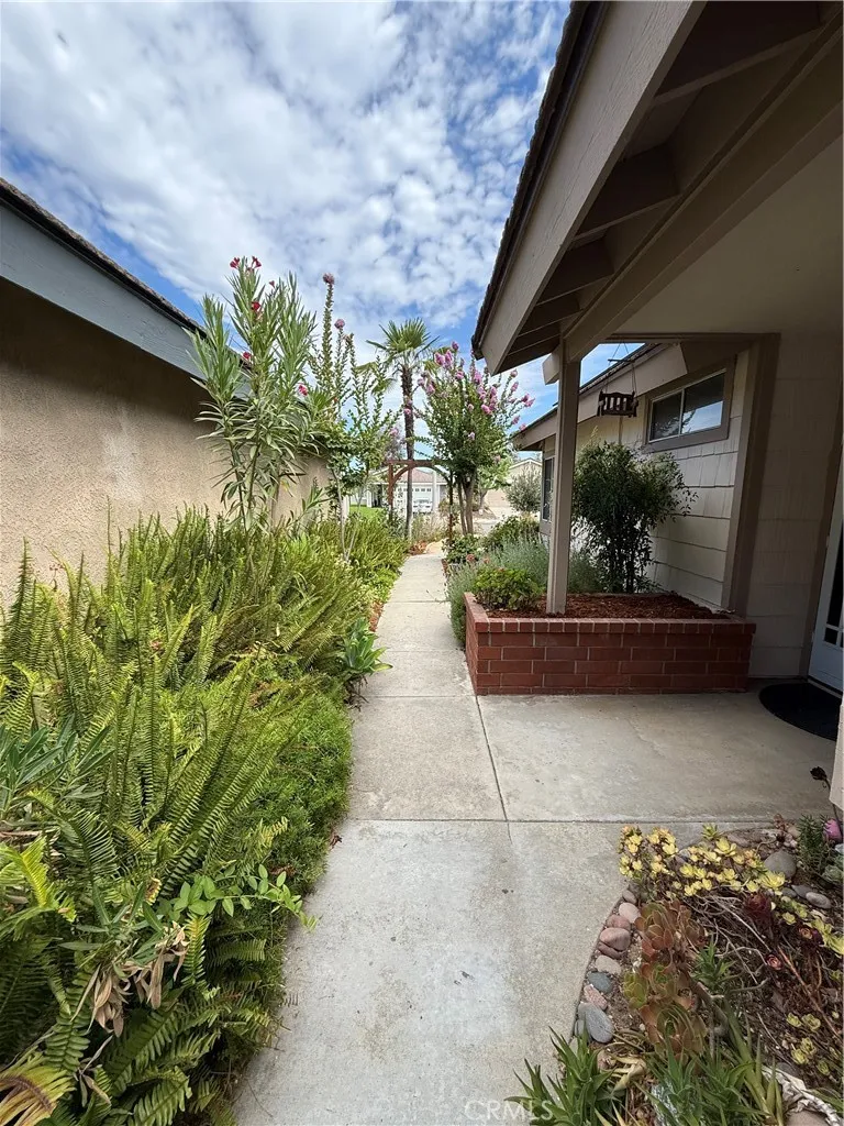 31123 Calle Aragon Temecula, CA 92592