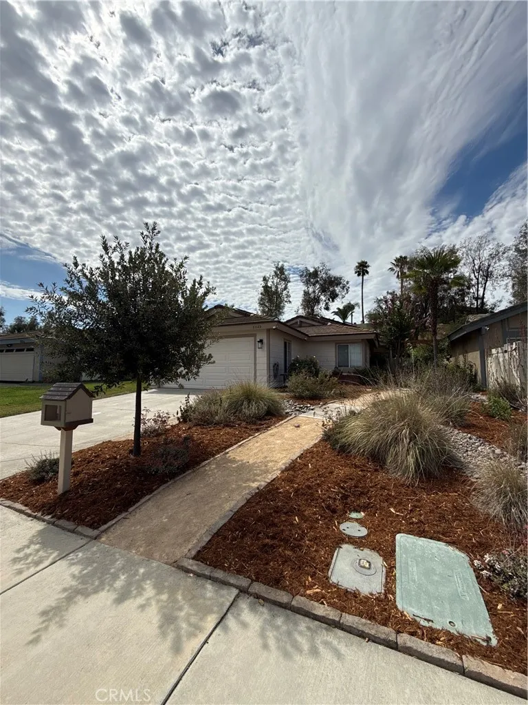 31123 Calle Aragon Temecula, CA 92592