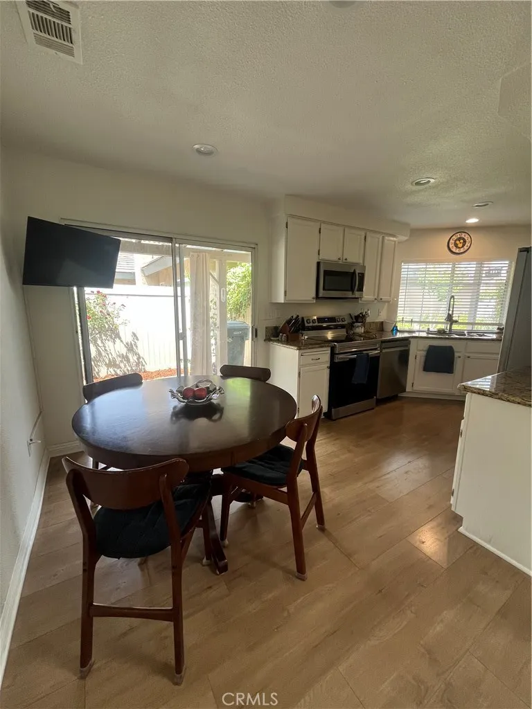 31123 Calle Aragon Temecula, CA 92592
