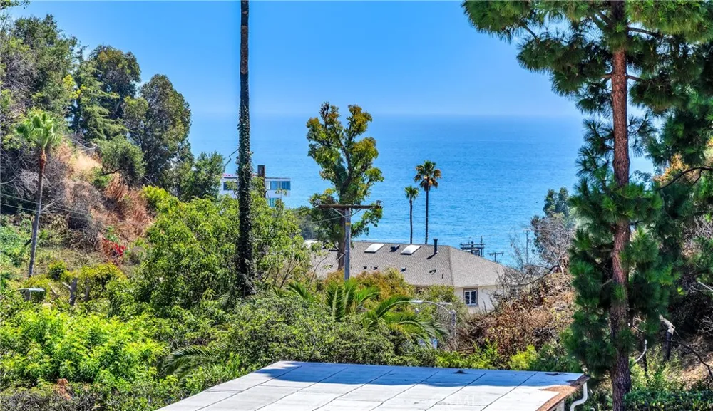 517 Palisades Drive Pacific Palisades, CA 90272