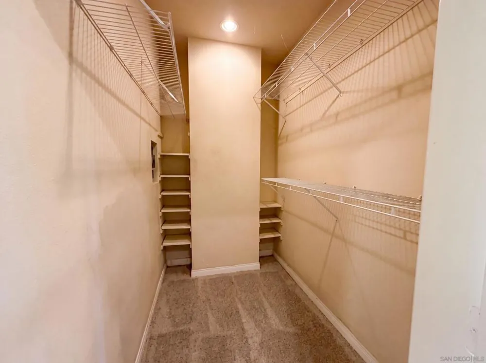 30181 Via Maria Elena Bonsall, CA 92003
