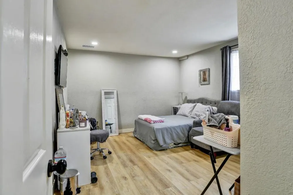 3855 KAUAI DRIVE San Jose, CA 95111
