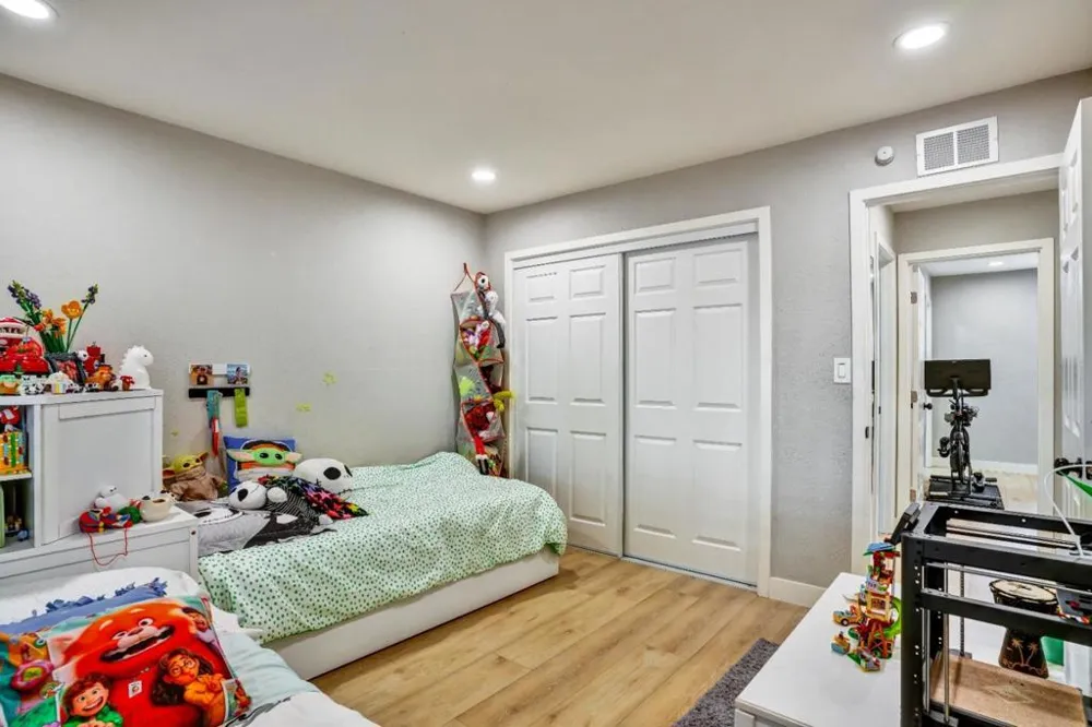 3855 KAUAI DRIVE San Jose, CA 95111