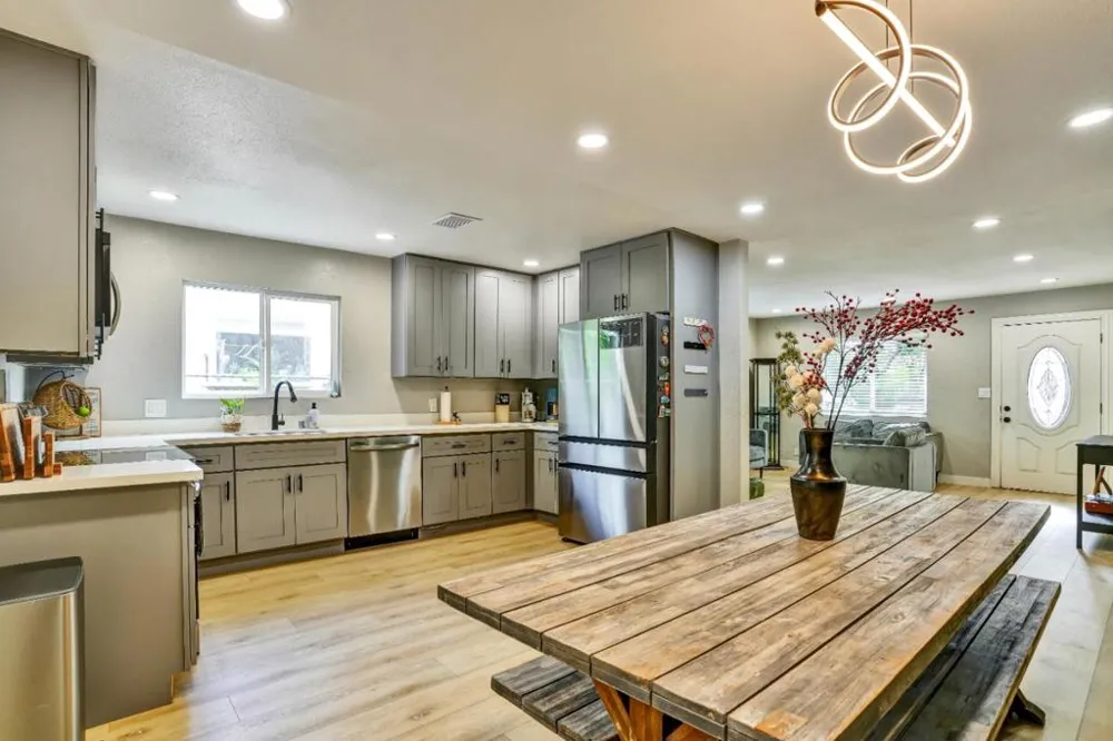 3855 KAUAI DRIVE San Jose, CA 95111