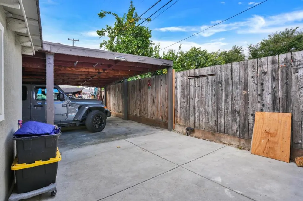3855 KAUAI DRIVE San Jose, CA 95111