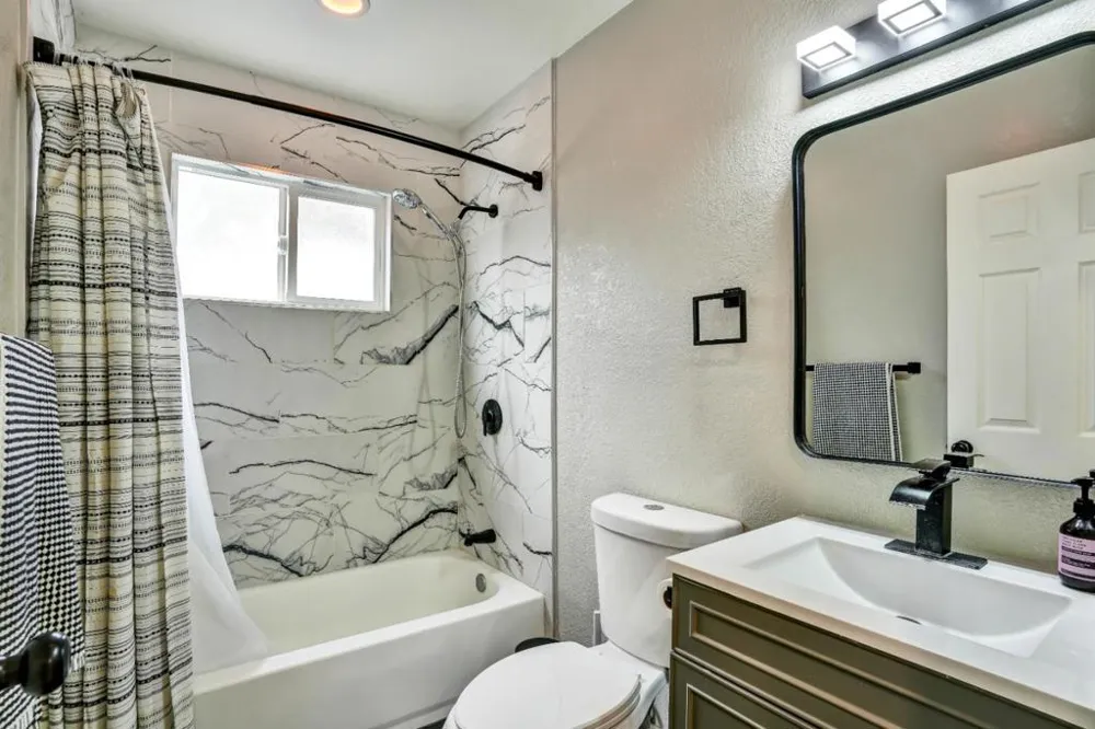 3855 KAUAI DRIVE San Jose, CA 95111